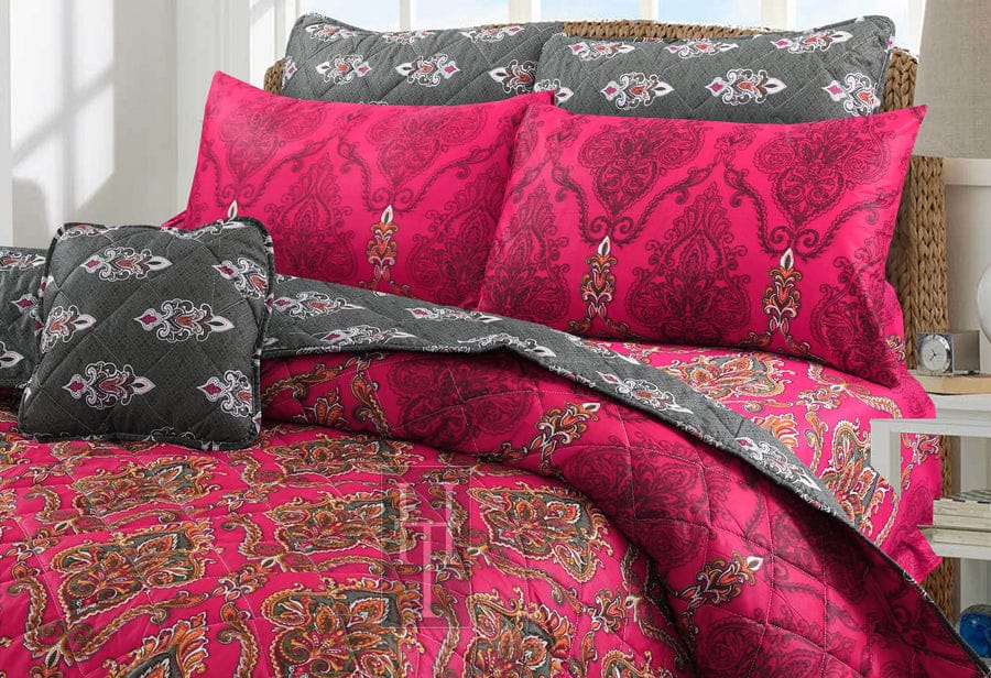 Retro- 6 pc Comforter set (Light Filling).